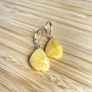 Elegant yellow teardrop earrings, perfect for any occasion.